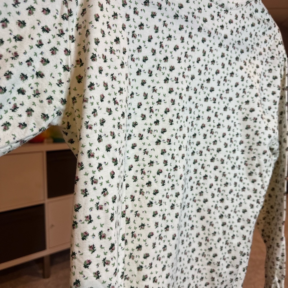 ✨Grandma Core | Cream Longsleeve Top with pattern | XL | Made in Switzerland - Picture 4 of 8
